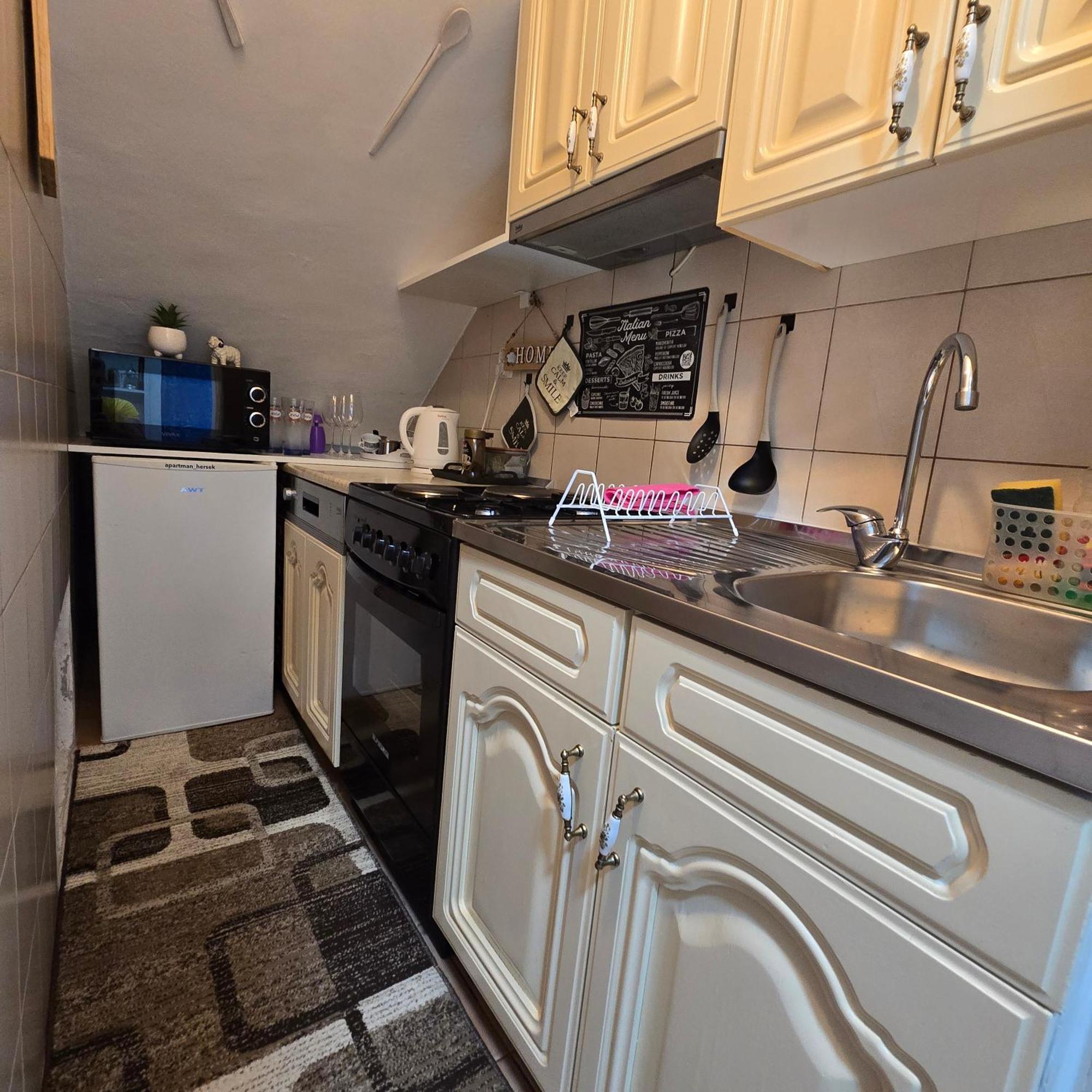 Apartman Hersek Mostar Bagian luar foto